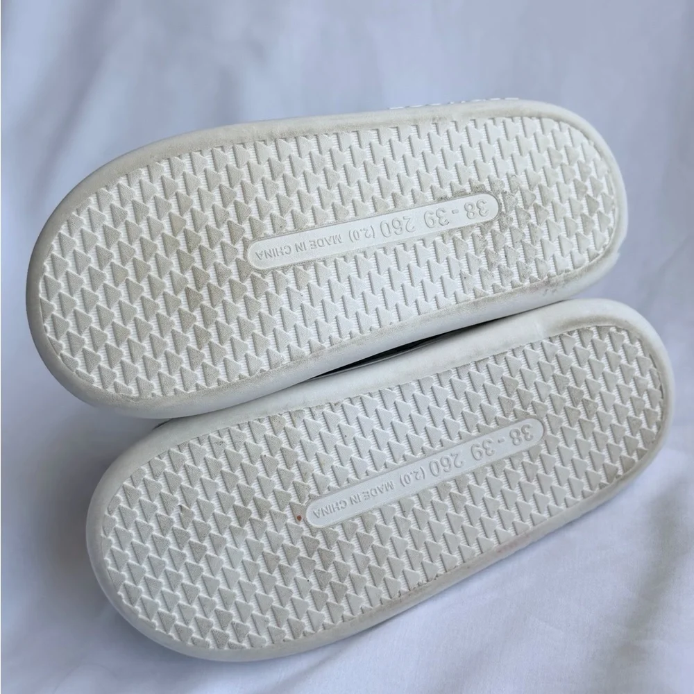 Comfy Green Kids Slippers